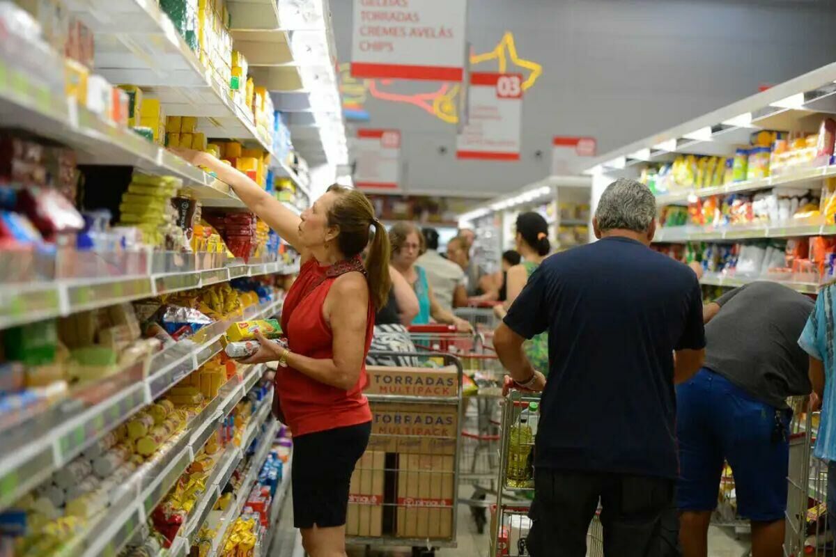 Imagem de compartilhamento para o artigo Inflação dispara em outubro: custo de habitação e alimentos pesa no bolso da MS Todo dia